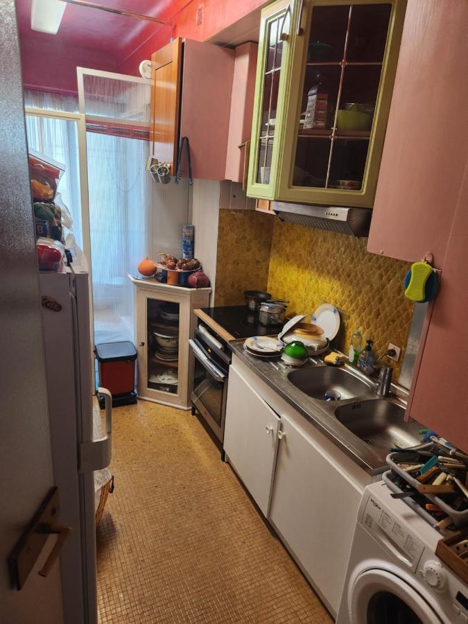 Big Apart 140M2 5Min Walk To Beach Sea &Promenade 3 Double Rooms,Big Living Room 42M2, 3 Showers,9 Beds, Free Parking Nice Eksteriør bilde