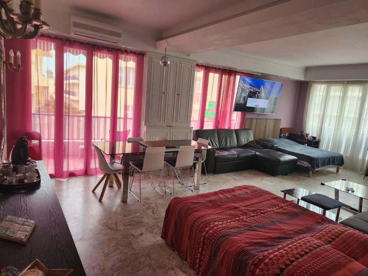 Big Apart 140M2 5Min Walk To Beach Sea &Promenade 3 Double Rooms,Big Living Room 42M2, 3 Showers,9 Beds, Free Parking Nice Eksteriør bilde